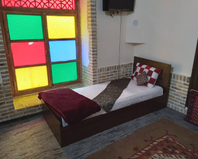 اقامتگاه سنتی عمارت خورشید پردیسان درگز 6