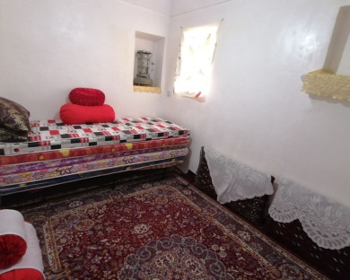 اقامتگاه سنتی یلدا داورزن 13