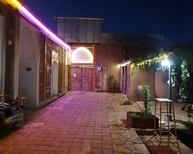 اقامتگاه سنتی یلدا داورزن 2