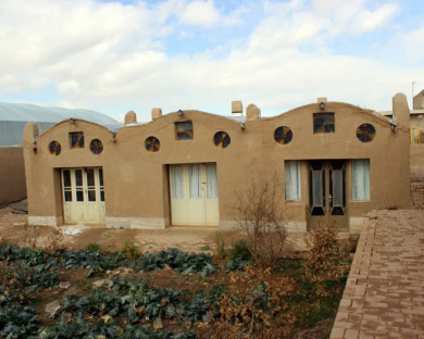 اقامتگاه بومگردی سرای دیلیگن دلیجان