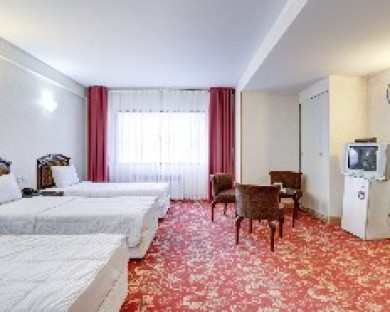 هتل جهانگردی دیزین 31