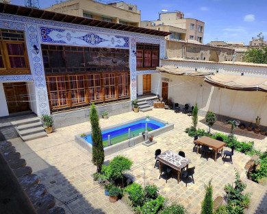 اقامتگاه بومگردی عمارت تاریخی دلگشا اصفهان