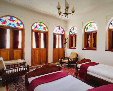 اقامتگاه بومگردی عمارت تاریخی دلگشا اصفهان 4