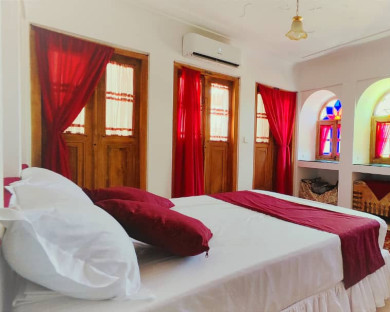 اقامتگاه بومگردی عمارت تاریخی دلگشا اصفهان 5