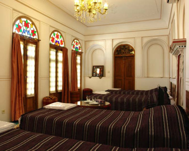 اقامتگاه سنتی کیانپور اصفهان 12