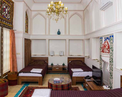 اقامتگاه سنتی کیانپور اصفهان 17