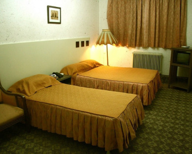 ghazvin-abrisham-12.jpg