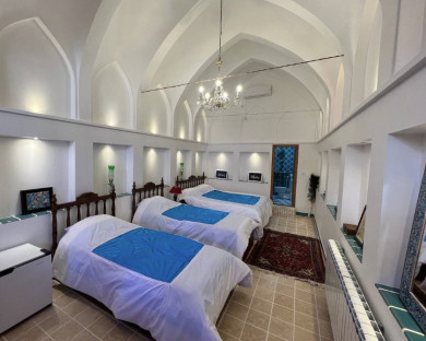 اقامتگاه سنتی دلنواز کاشان 11