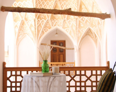 kashan-emaratbalaban-4.jpg