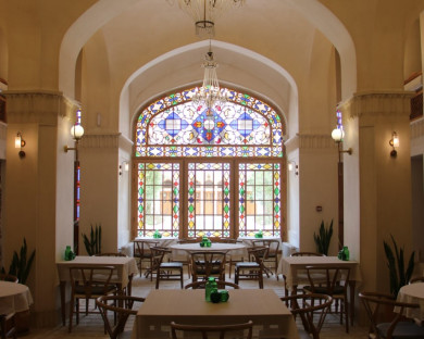 kashan-emaratbalaban-5.jpg