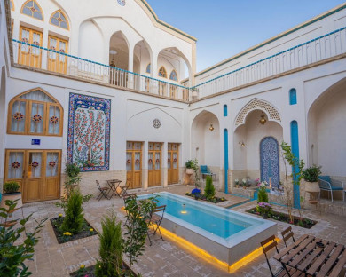هتل بوتیک رزاس کاشان