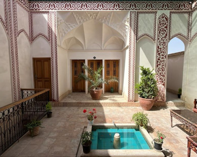 هتل بوتیک سرای نفیس کاشان 1