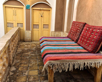 اقامتگاه بومگردی سرای سایه کاشان 4