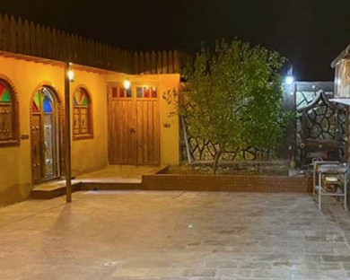 اقامتگاه بومگردی کلبه مادر جان کازرون