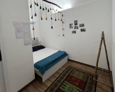 اقامتگاه بومگردی کاج کهن کرمان 6
