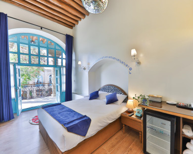 اقامتگاه سنتی آریانا مهر کرمانشاه 4