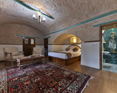 اقامتگاه سنتی آریانا مهر کرمانشاه 14