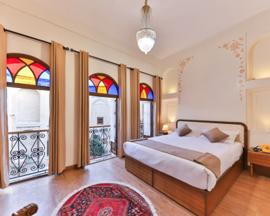 اقامتگاه سنتی آریانا مهر کرمانشاه 18