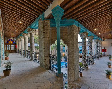 اقامتگاه سنتی آریانا مهر کرمانشاه 1