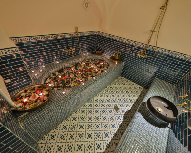 اقامتگاه سنتی آریانا مهر کرمانشاه 9