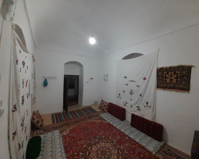 اقامتگاه بومگردی شمیرون خواف 12
