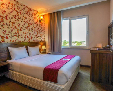 هتل شهرزاد لاهیجان 30