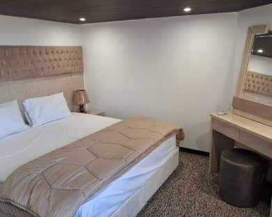 هتل آپارتمان اسپینل محمودآباد 16