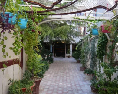 هتل آپارتمان آبنوس مشهد 1