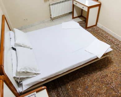 خانه مسافر نور طوبی یزد مشهد 4