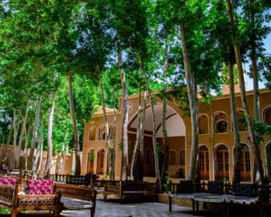 meybod-khoshnevisgarden-2.jpg