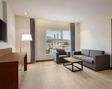 هتل ویندهام گاردن الخویر (Wyndham Garden Al Khuwair) مسقط 9