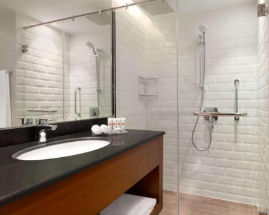 هتل ویندهام گاردن الخویر (Wyndham Garden Al Khuwair) مسقط 27