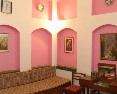 naeen-Jahangardi_naeen-04.jpg