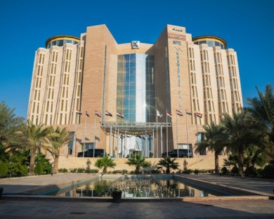 najaf-khawarnaqpalace-2.jpg