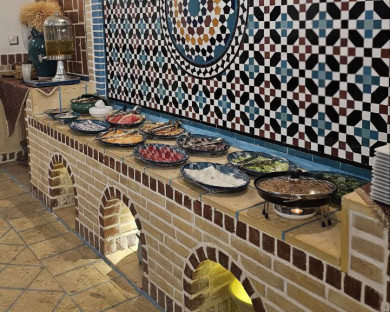 اقامتگاه بومگردی دیاوا نطنز 9