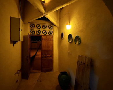 qeshm-captainhome-2.jpg
