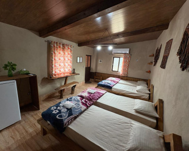 اقامتگاه بومگردی تی تی تگن ساری 7