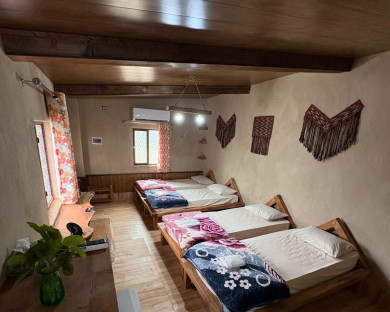 اقامتگاه بومگردی تی تی تگن ساری 17