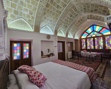 مجتمع گردشگری عمارت حاکم ساوه 5