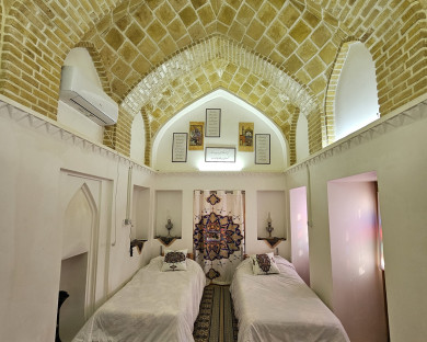 مجتمع گردشگری عمارت حاکم ساوه 8