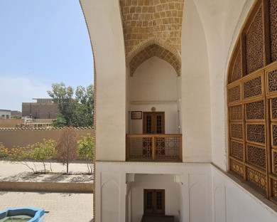 مجتمع گردشگری عمارت حاکم ساوه 11