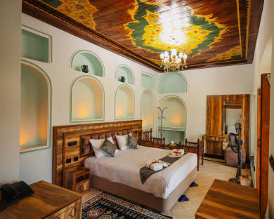 هتل بوتیک آناهید شیراز 20