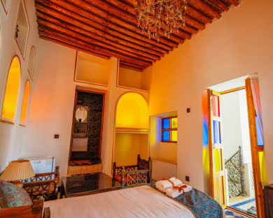 هتل بوتیک آناهید شیراز 12