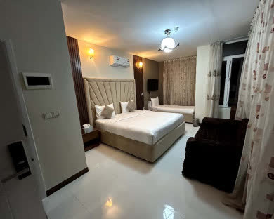 هتل باغ چهار فصل شیراز 15