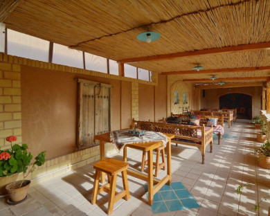 اقامتگاه بومگردی سرای همایونی شیراز 9