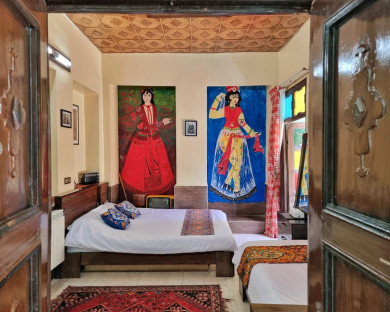 shiraz-sohrab-2.jpg