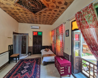 shiraz-sohrab-4.jpg