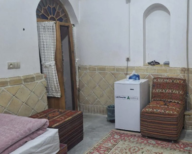 اقامتگاه بومگردی طرفه سپیدار سیرجان 10