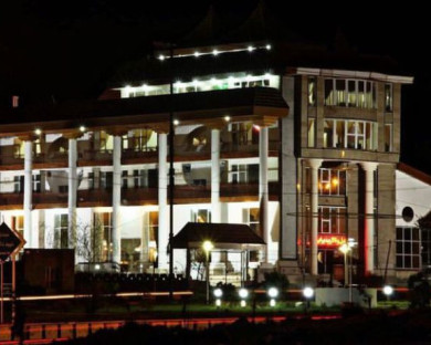 هتل نور سنقر