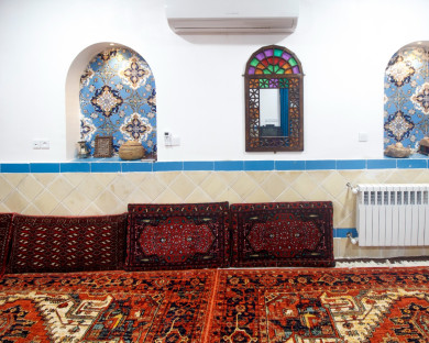 اقامتگاه بومگردی سرای امیر بیک طبس 1